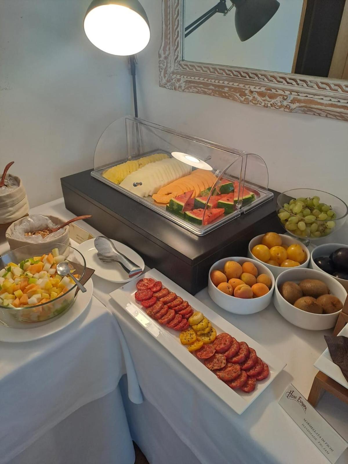 Hotel Europa Таранто Екстериор снимка