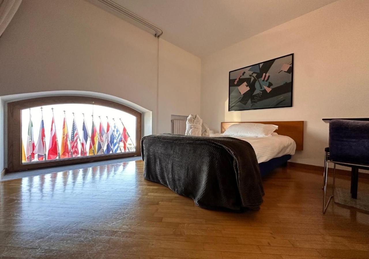 Hotel Europa Таранто Екстериор снимка