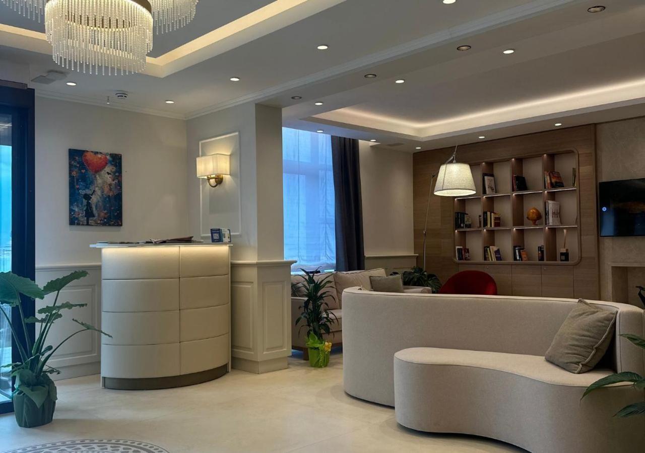 Hotel Europa Таранто Екстериор снимка
