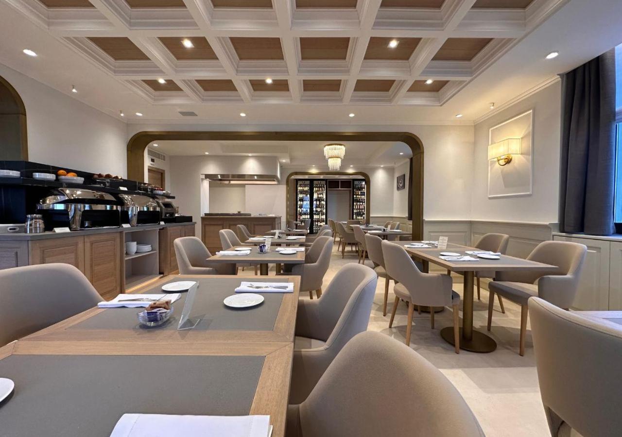 Hotel Europa Таранто Екстериор снимка