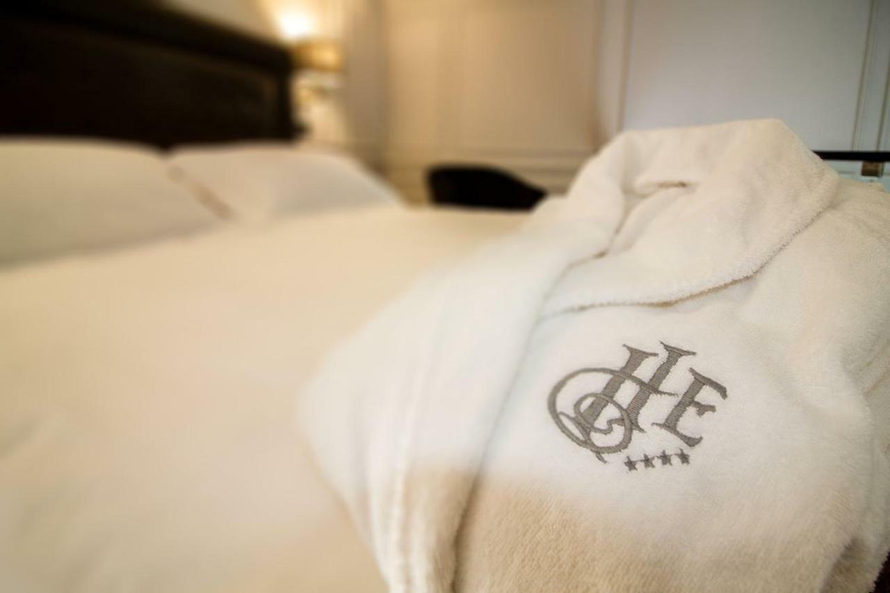 Hotel Europa Таранто Екстериор снимка